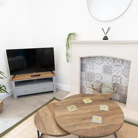 The Ayton Hideaway *