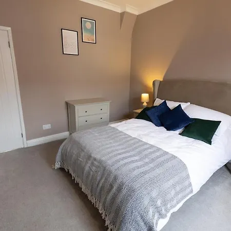 Apartament The Ayton Hideaway *