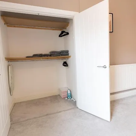 The Ayton Hideaway Apartment *