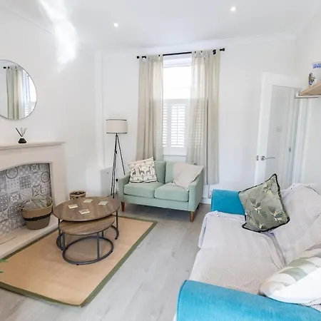 The Ayton Hideaway *