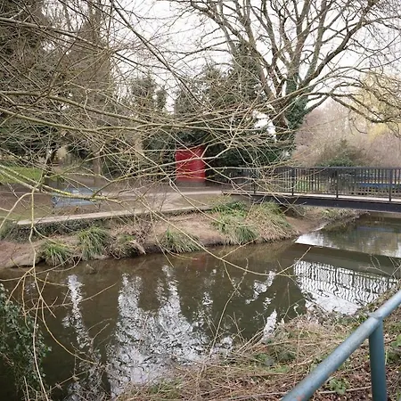 Apartament The Ayton Hideaway