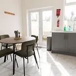 Apartment The Ayton Hideaway *