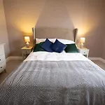 The Ayton Hideaway Apartment