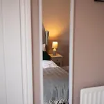 The Ayton Hideaway *